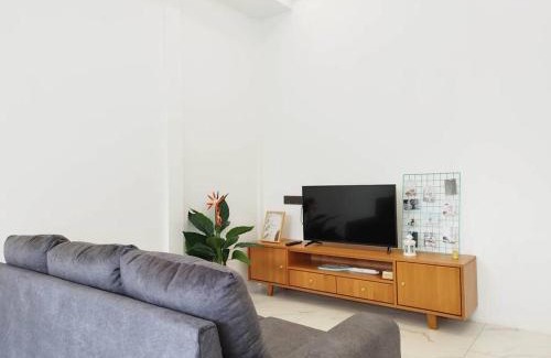 Sibu House | Nanyang Homestay 10 pax Free Wifi & Washer-1st Floor