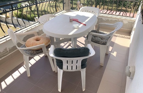 Melnica Apartment | nApartman 6 + 2, a property with a garden and 3 balconys, located in Istria