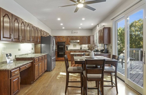 Naperville House | Naperville Rental - Harmony Ct