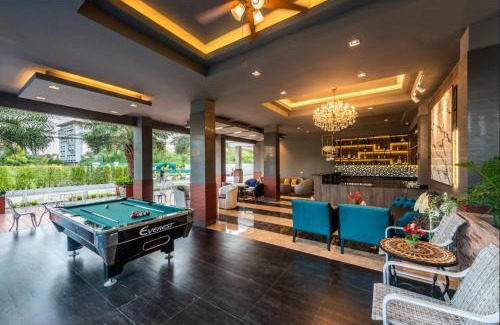Bang Sao Thong Hotel | Napheera Royal Tel