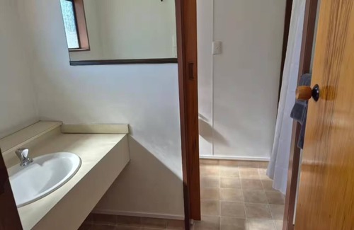 Napier Hotel | Napier Nest Motel: Pet-Friendly with Kitchenette
