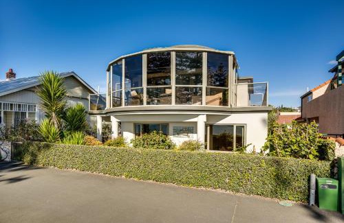 Ahuriri House | Napier Sea Views - Ahuriri Holiday House