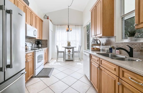 Saturnia Lakes House | Naples Getaway w/private pool & spa!