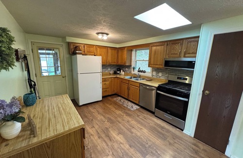 Naples House | Naples NY Wine Country Finger Lakes Gem