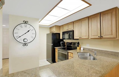 Park Shore Resort | Naples Resort Living at its Finest .
