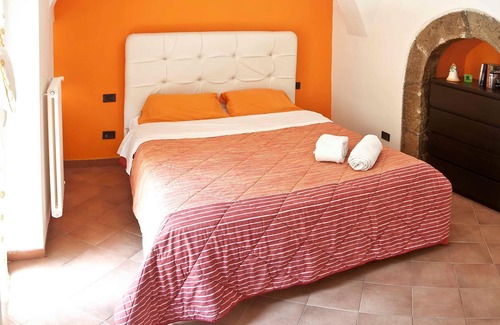 Chiaia Apartment | Napul'è Apartment