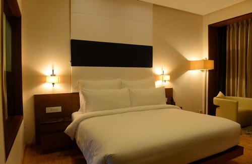 Bhat Hotel | Narayani Heights Hotel and Resort