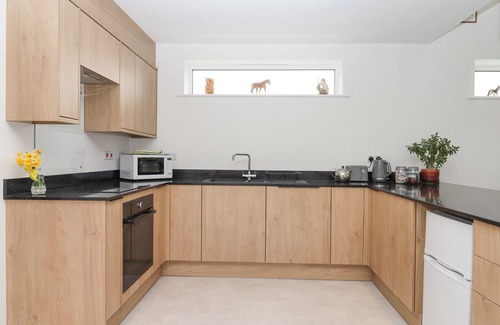 Kingswear Cottage | NARRACOTT DOWN, pet friendly, with a garden in South Molton