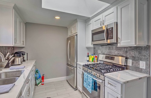 Narragansett House | Narragansett Escape by Narrow River & Beaches
