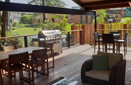 Narrawallee House | NARRAWALLEE HOLIDAY HOUSE