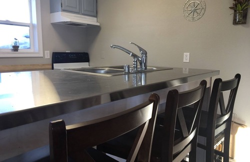 Soldotna House | Narrow Road Townhouse