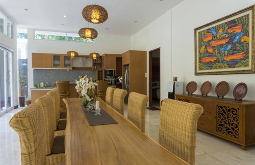 Senggigi Villa | Narvik Villa