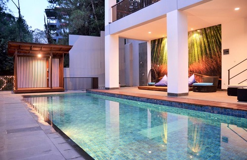 Bandung Villa | Narwastu Hill View Villa 6 bedrooms with a private slide pool