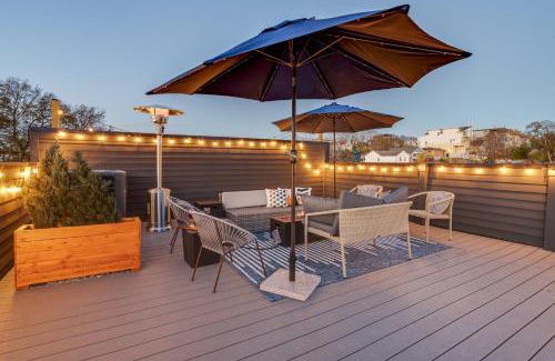 Edgehill House | Nash Chic Near DT Rooftop Luxe Comfort