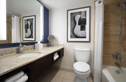 Merry Oaks Hotel | Nashville Airport Marriott