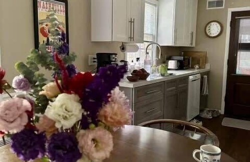 Hillwood Cabin | Nashville elegance enjoy southern comfort in style
