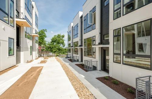 Haynes Area Villa | Nashville Riverfront Bliss