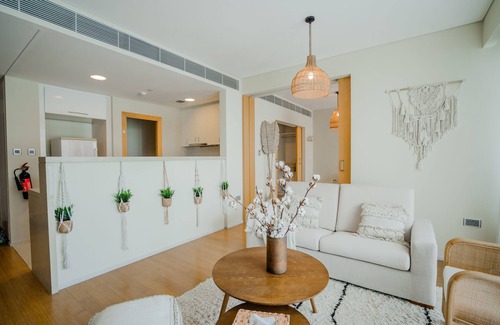 Al Raha Beach Apartment | Nasma Holiday Homes - Al Sana 1