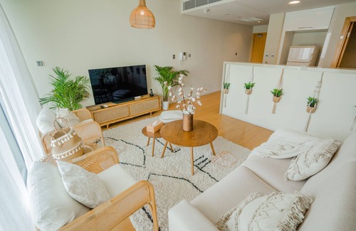 Al Raha Beach Apartment | Nasma Holiday Homes - Al Sana 1