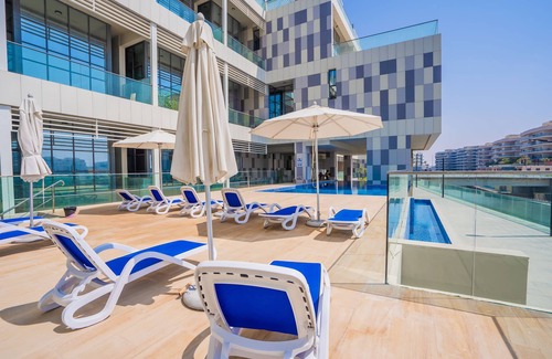 Al Raha Beach Apartment | Nasma Luxury Stays - Al Raha Lofts 2