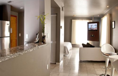 South Beach Hotel | Nassau Suite South Beach, an All Suite Hotel
