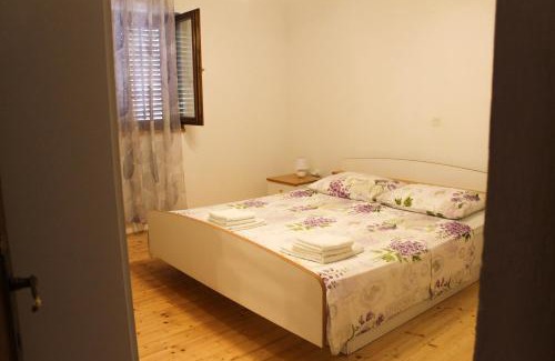 Medvinjak Apartment | Natasa Medvinjak
