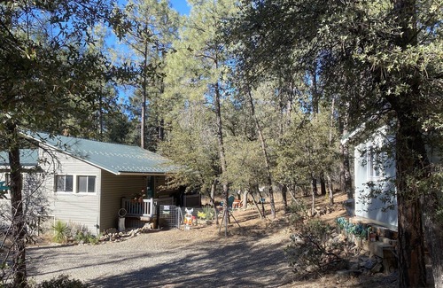 Ponderosa Park Cottage | National Forest Retreat - Relax and Recharge! Two Night Minimum