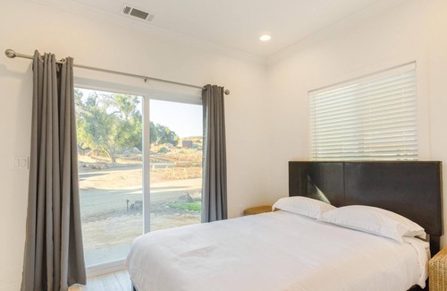 Temecula Cabin | Native Falls Cabin (2BR Deluxe) - 2 bedroom, 1 bath Deluxe Cabin