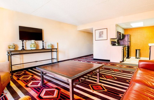 Northeast Heights Hotel | Nativo Lodge