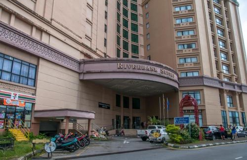 Kampung Surabaya Apartment | Natol Homestay - Riverbank Suites High Rise City Centre
