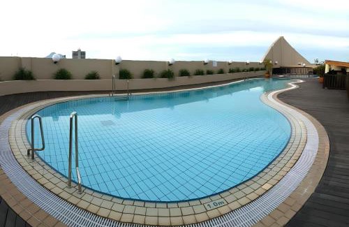 Kampung Surabaya Apartment | Natol Homestay - Riverbank Suites High Rise City Centre