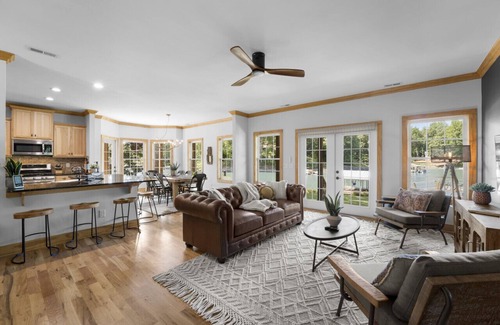 Mooresville House | Natural High Lakefront Retreat: Spacious Family Getaway with Entertainment Room, Huge Backyard, and More!