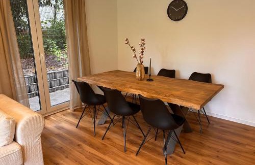 Iversheim Apartment | Naturblick & Sauna in der Eifel