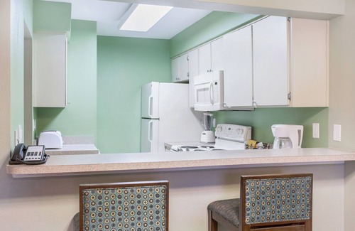 Solivita Hotel | Nature Escape! 2 Family-friendly Units with Full Kitchens! Pool, Playground!