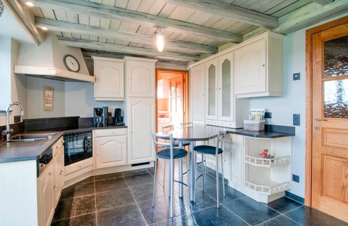 Nafraiture House | Nature Escape in Nafraiture