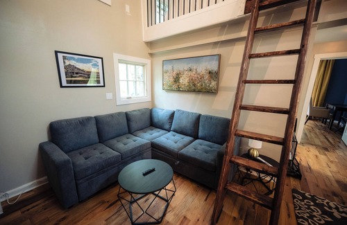 Shawnee On Delaware Hotel | Nature-Filled Escape | Ideal for Golf Fans & Scenic Outdoor Adventures