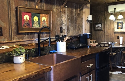 Burnsville House | Nature Galore- Custom 2 Story Barn with Hiking trails to Waterfall!