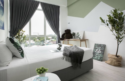 Kampung Sembulan Baru Apartment | Nature Inspired Designer Family Pad B38