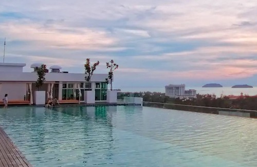 Kampung Sembulan Baru Apartment | Nature Inspired Loft Rooftop B22B