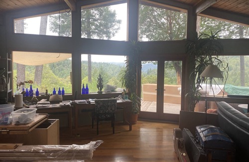 Garberville House | Nature Lovers Retreat