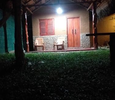 Udawalawa Bed & Breakfast | Nature lovers Safari Cottage