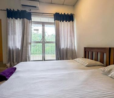 Polonnaruwa Hotel | Nature park hotel
