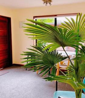 Wellington Apartment | Nature's Haven Near the City