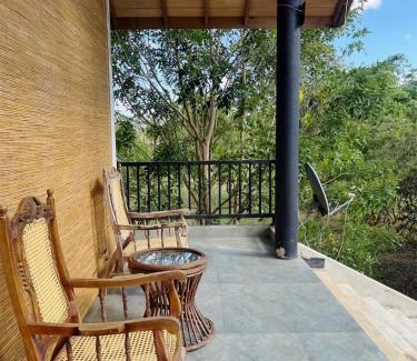 Nuwaragam Palatha Central Cabin | Nature's Hideaway