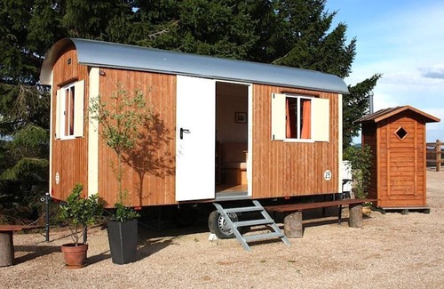 Blankenheim Apartment | Naturerlebnis Bauwagen - Heinrichshof - Wohn-bauwagen bis 4 Pers