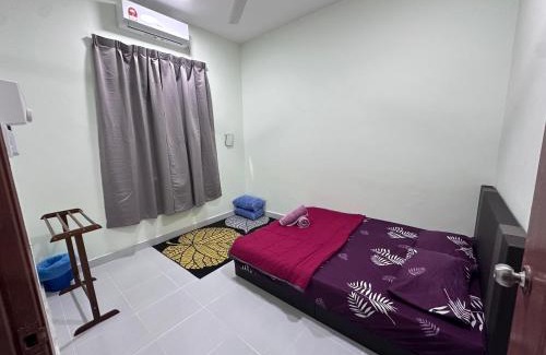 Kampung Hulu Caluk House | Natures Haven Homestay II