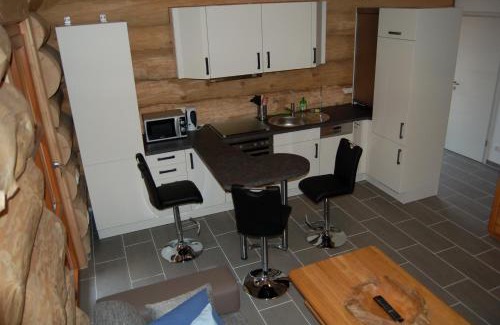 Trassenheide Apartment | Naturstamm Ferienhaus