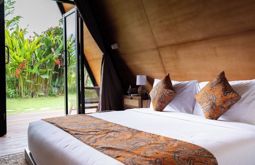Wisma Kerta Hotel | Natya River Sidemen
