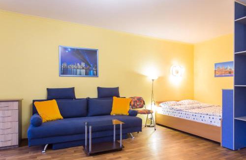 Dzerzhyns'kyi District Apartment | Nauky avenue