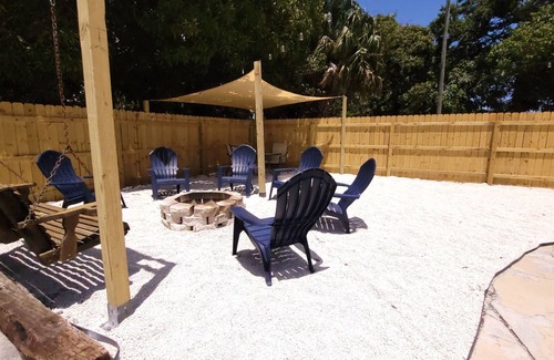 Fort Pierce House | Nautical Oasis w/Arcade close to Beach+Town. Pet Friendly w/Free RV/Boat Storage